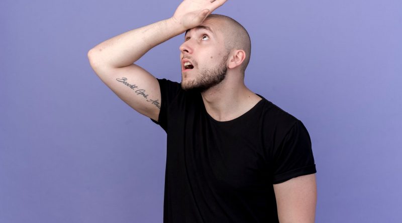 Jeune et chauve, avant 30 ans, que dois-je faire